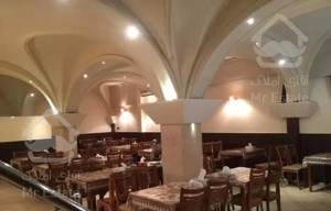 ۲۰۰ متر سفره خانه سنتی (شریعتی الهیه )با ۳ جواز