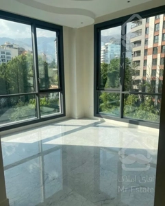 آپارتمان ۳۰۰متر نیاوران ۴خواب تراس فول مشجر نوساز