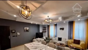 واحدی در قلب معلم سند دار