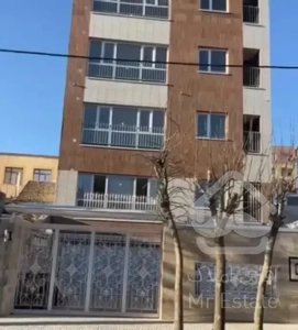 آپارتمان خشک تک واحدی ۱۱۰ متری طبقه پنجم