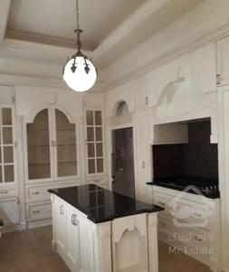 شهرک غرب/۱۳۵ متر/۸ واحدی بازسازی