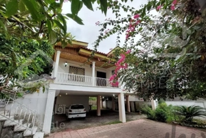 ۳۵۰مترویلاباغ دوبلکس۳۵۰مترمشجرحیاطسازی سنددارشهرک