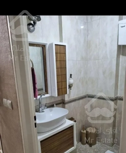 ۸۱متر.شهران.غرق نور.سالن پرده خورمناسب زوج و مجرد