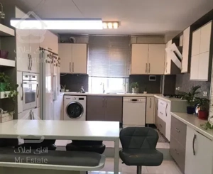 آپارتمان بازسازی شده در زنبق (عظیمیه)