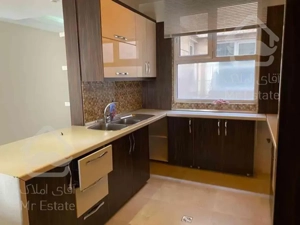 رهن و اجاره آپارتمان ۱۴۰ متری اقدسیه