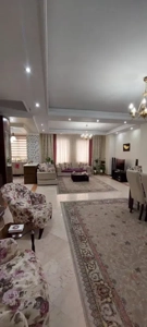 ۹۰ متر / شهرزیبا / ۶ ساله / رو به آفتاب