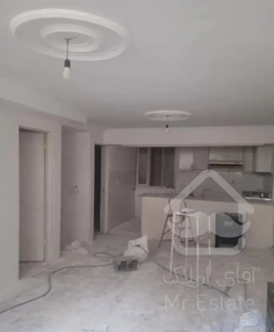 واحد۱۰۰متری سه پله پایین در فرحزاد