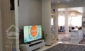 ۱۴۲ متر دریاچه