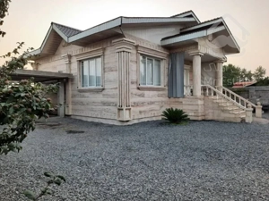 ویلا نوساز ساحلی