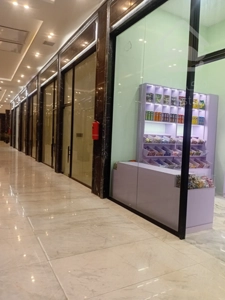 رهن اجاره مغازه 35 متری در رونیکامال تجاری