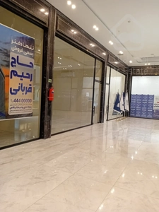 فروش مغازه 68 متری خوش نقشه و بهترین لوکشین در رونیکامال تجاری
