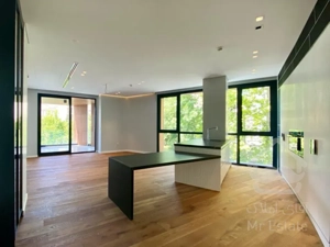 اجاره واحد ۲۰۰ متری/ ۳ خواب