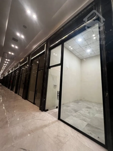 رهن و اجاره تجاری ۴۰ متری در رونیکامال هروی