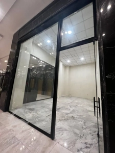 فروش واحد تجاری ۶۷ متری در رونیکامال