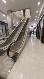 اجاره واحد تجاری ۵۵ متری در کنار مترو حسین آباد