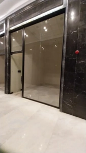 فروش ویژه مغازه ۶۸ متری در رونیکامال هروی