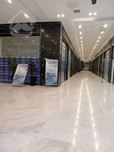 اجاره مغازه ۴۰ متری در رونیکامال هروی با سه ماه تنفس