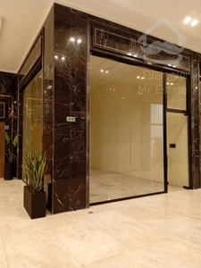 رهن و اجاره تجاری ۴۰ متری در رونیکامال هروی