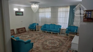 ۶۸ متری با پارکینگ و انباری