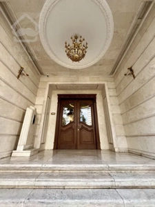 فروش آپارتمان ۲۸۶ متری در زعفرانیه