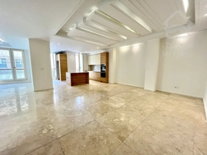 فروش آپارتمان ۲۰۵ متری در زعفرانیه