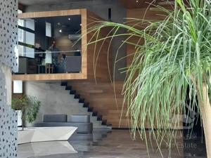 رهن آپارتمان ۳۷۰ متری در زعفرانیه