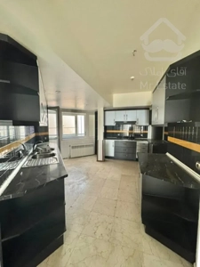 فروش آپارتمان ۲۴۰ متری در ولنجک