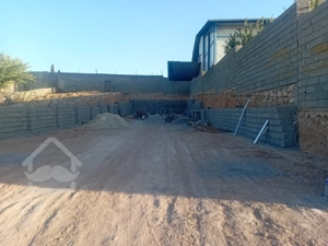 زمین بادموقعیت عالی