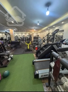 مغازه باشگاه ۲۰۰ متری بَر خیابان اصلی دسترسی عالی