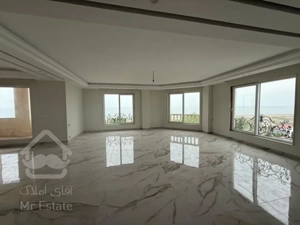 فروش پنت‌هاوس ۲۷۲ متری در پاسداران