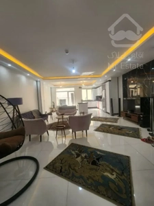 فروش‌ آپارتمان ۱۰۰ متری ۲ خواب در چهارباغ