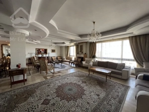 فروش آپارتمان ۲۲۵ متری در زعفرانیه