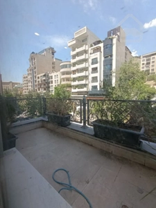 رهن آپارتمان ۳۲۰ متری در زعفرانیه