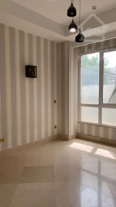 رهن آپارتمان ۲۳۰ متری در محمودیه