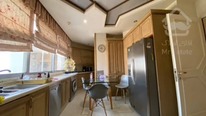 فروش آپارتمان ۲۶۰ متری در زعفرانیه