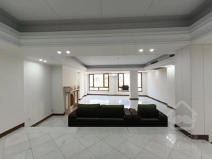 رهن آپارتمان 270 متری در زعفرانیه