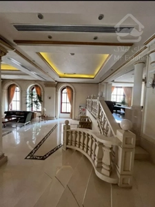 اجاره‌ آپارتمان ۲۰۰ متری در زعفرانیه