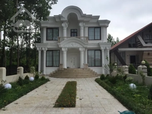 فروش ویلای استخردار 300 متری