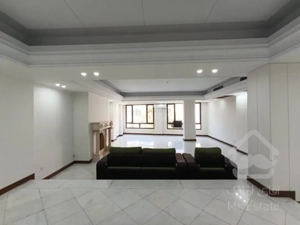 رهن آپارتمان ۲۷۰ متری در زعفرانیه