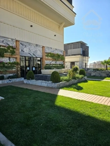 رهن برج باغ ۲۴۳ متری در ولنجک