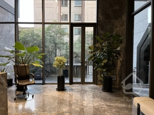 فروش آپارتمان ۱۸۰ متری در محمودیه