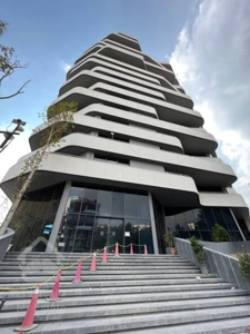 رهن برج مدرن ۲۶۰ متری در زعفرانیه