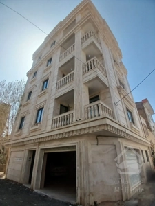 ۹۶ متری ۳ نبش غرق نور فیروزکوه