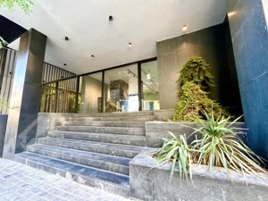 رهن آپارتمان ۱۰۰ متری در زعفرانیه