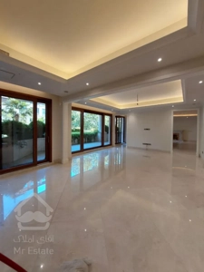 رهن آپارتمان ۴۳۰ متری در محمودیه