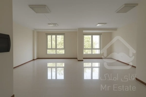 اداری جردن / ۱۰۳ متری / ۲ اتاق + سالن فلت بزرگ مناسب انواع پارتیشن بندی