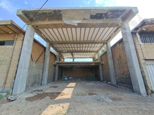 ۲۲۰ متر تجاری