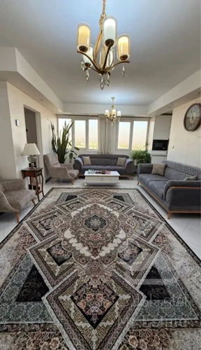 ۷۹ متر ، برج مروارید ، تهران زیر پاته