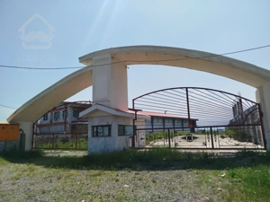 مجتمع اقامتی تفریحی ، استخر شنا و 6 سوییت