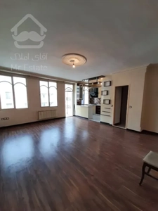 فروش آپارتمان ۸۰متری سالن پرده خور زیر قیمت منطقه